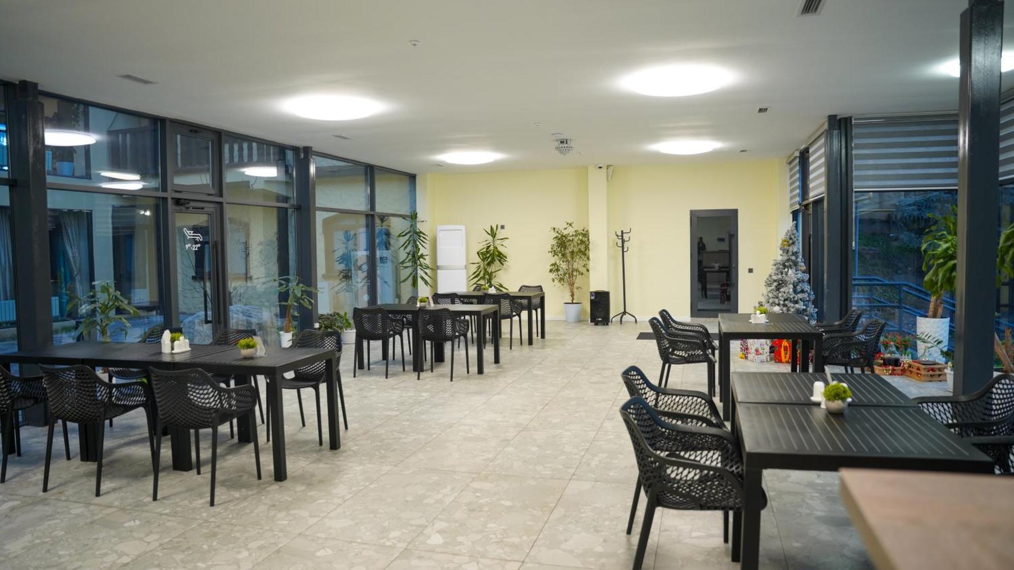 Saraishyq Hotel Almaty Exterior foto